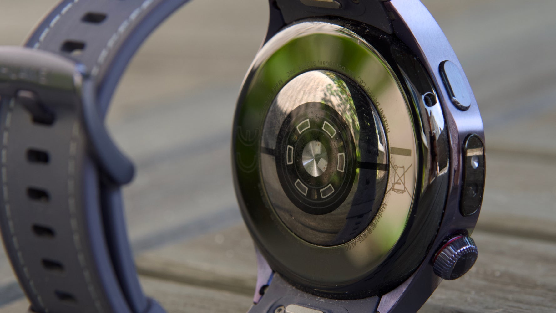 Крупный план задней части Huawei Watch 5