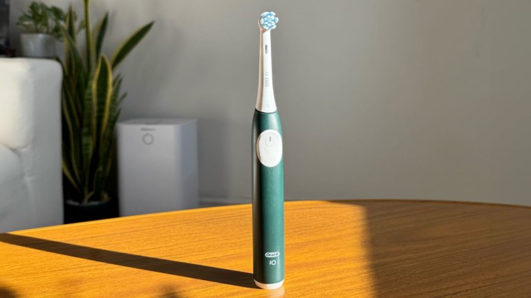 Oral-B iO2 обзор: Инновации назад?